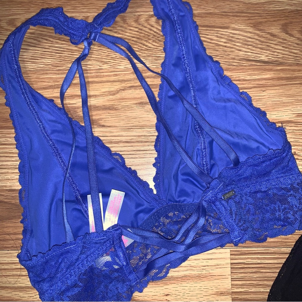 Lace Bralettes - Picture 4 of 6
